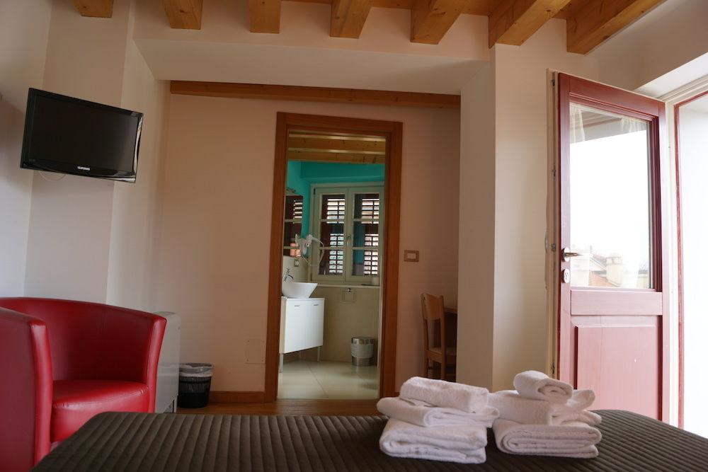 Hotel All'Arco Trieste Exterior photo